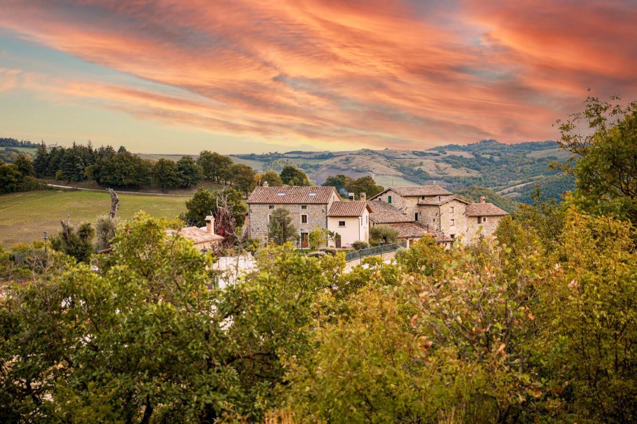 Tenuta Borgo Santa Cecilia グッビオ エクステリア 写真