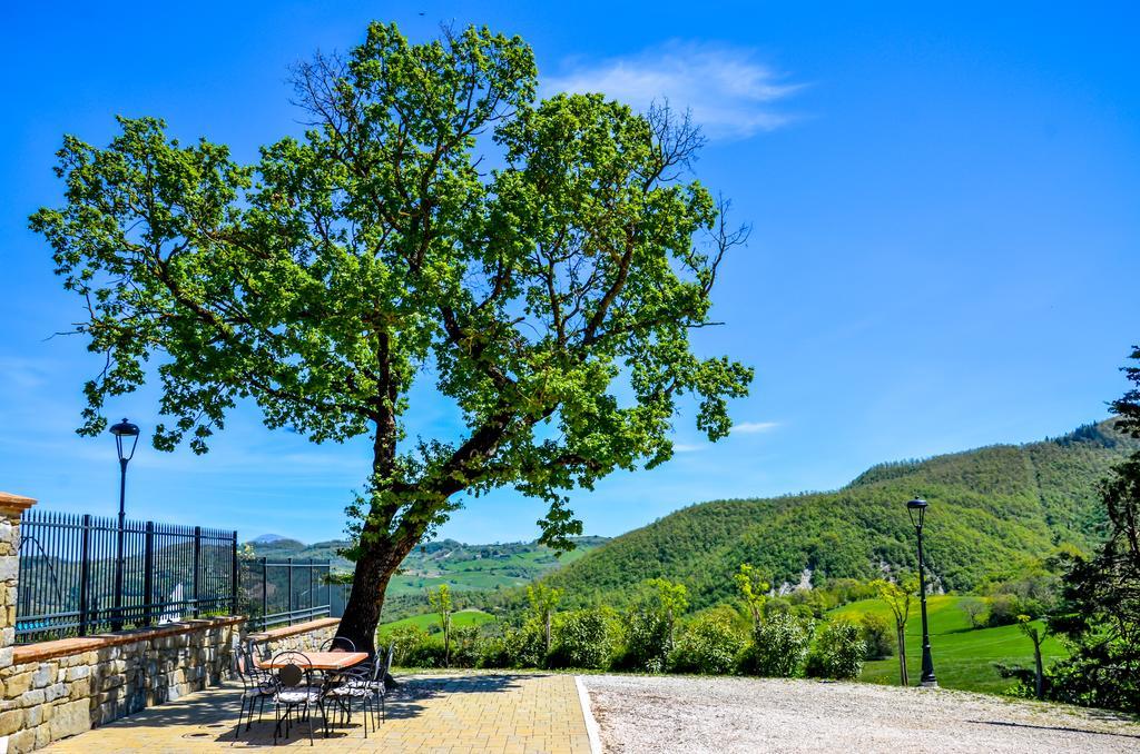 Tenuta Borgo Santa Cecilia グッビオ エクステリア 写真